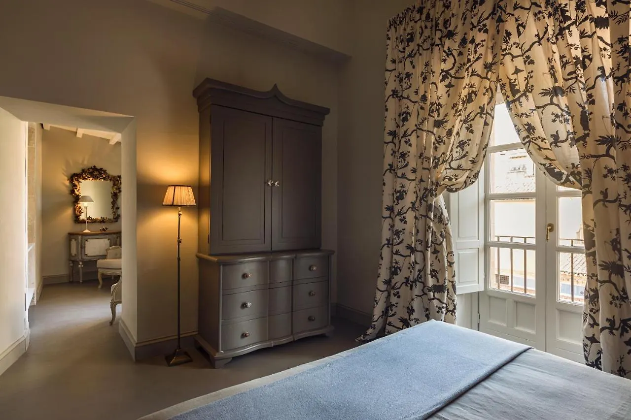 *** Bed & Breakfast Seven Rooms Villadorata Noto Italy