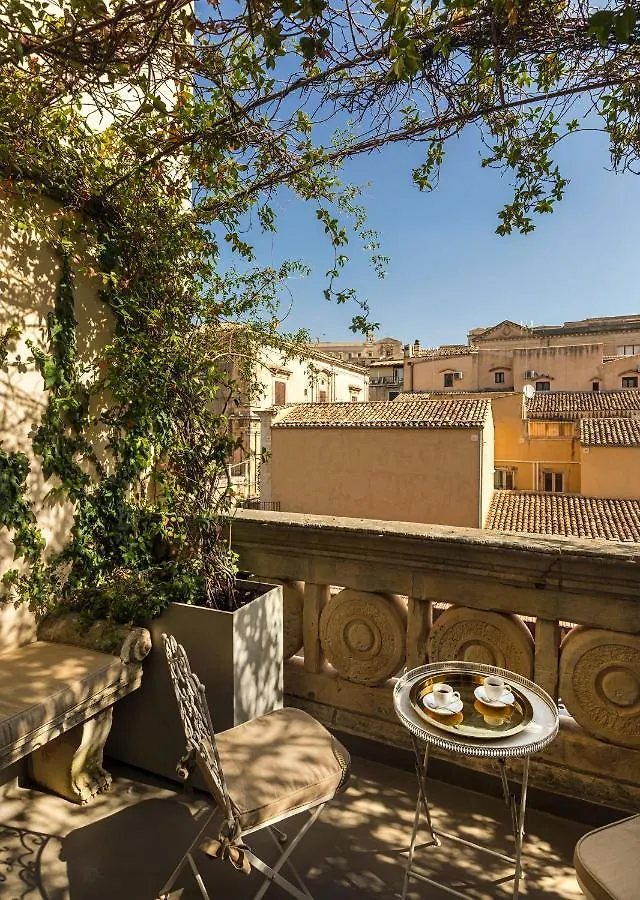 Bed & Breakfast Seven Rooms Villadorata Noto