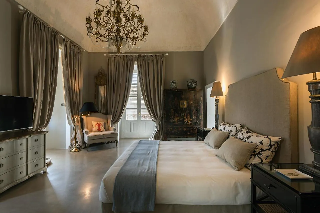 *** Bed & Breakfast Seven Rooms Villadorata Noto Italy