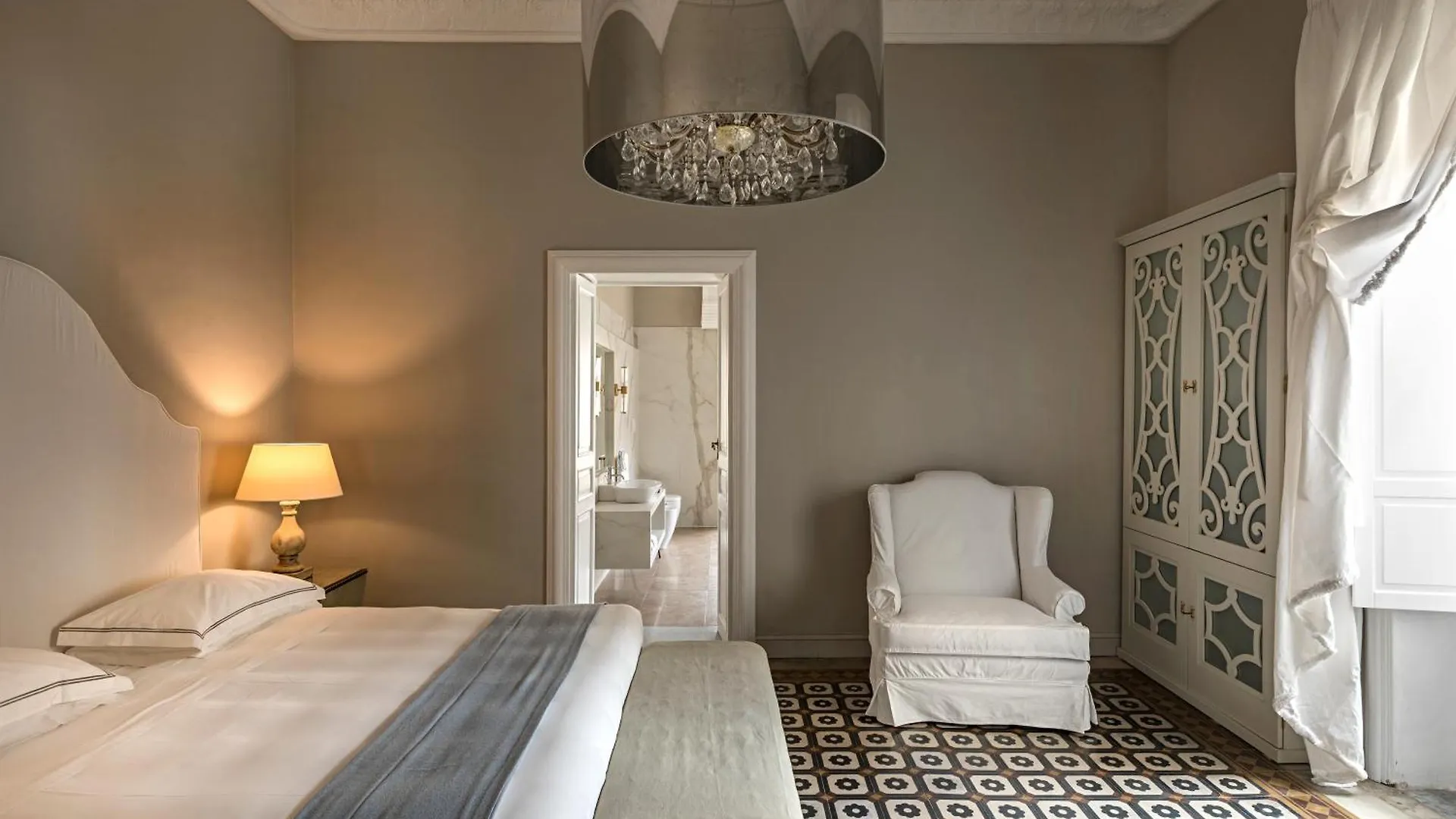Seven Rooms Villadorata Noto Italy