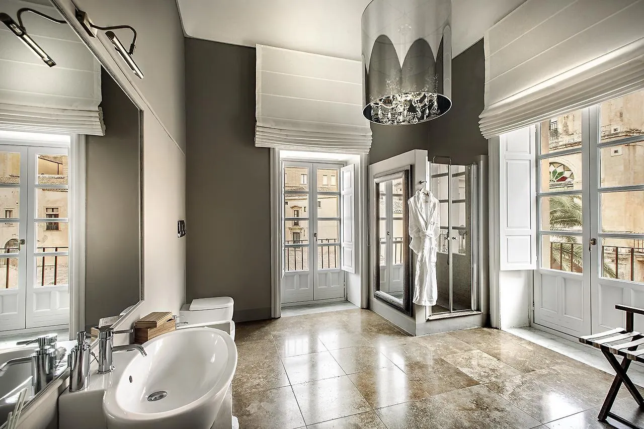 Seven Rooms Villadorata Noto Bed & Breakfast